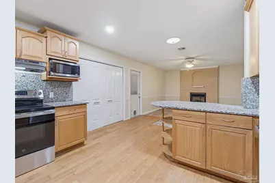 7390 Chesterfield Rd, Pensacola, FL 32506 - Photo 18