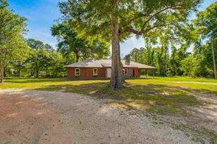 4940 Dawson Rd, Century, FL 32535 - Photo 4