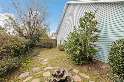 4202 Spanish Trail Pl, Pensacola, FL 32504 - Photo 32