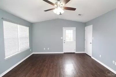 2709 Chicago Ct, Pensacola, FL 32526 - Photo 4