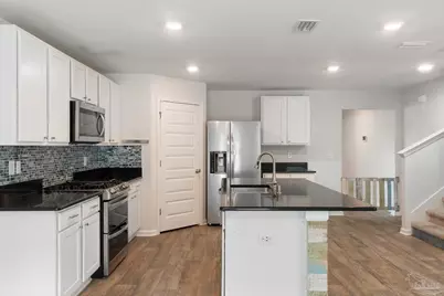 10609 Queens Gate Cir, Pensacola, FL 32506 - Photo 10
