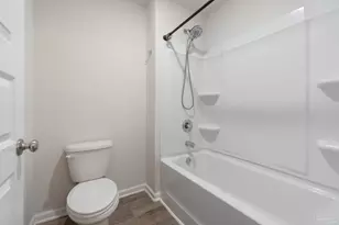 10609 Queens Gate Cir, Pensacola, FL 32506 - Photo 34