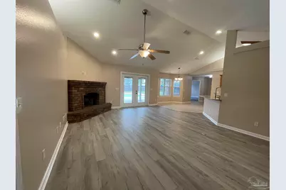 3434 Festival Dr, Pace, FL 32571 - Photo 8