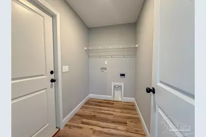 436 Hilburn Ln, Pensacola, FL 32504 - Photo 6