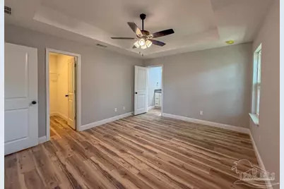436 Hilburn Ln, Pensacola, FL 32504 - Photo 12