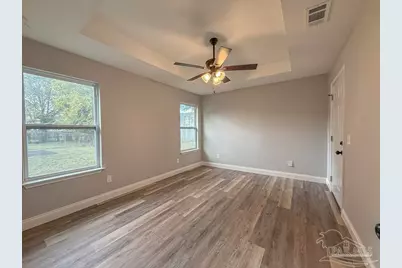 436 Hilburn Ln, Pensacola, FL 32504 - Photo 8