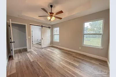 436 Hilburn Ln, Pensacola, FL 32504 - Photo 10