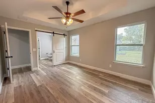 436 Hilburn Ln, Pensacola, FL 32504 - Photo 10