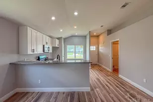 436 Hilburn Ln, Pensacola, FL 32504 - Photo 2