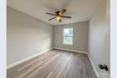 436 Hilburn Ln, Pensacola, FL 32504 - Photo 14