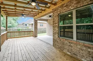 2106 Staff Dr, Cantonment, FL 32533 - Photo 32