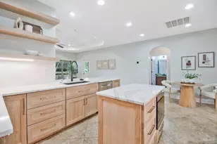 2106 Staff Dr, Cantonment, FL 32533 - Photo 10