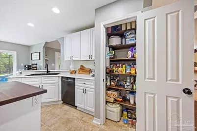 10035 Calle De Palencia, Navarre, FL 32566 - Photo 56