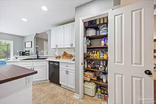 10035 Calle De Palencia, Navarre, FL 32566 - Photo 56