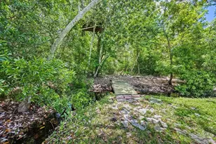 10035 Calle De Palencia, Navarre, FL 32566 - Photo 10
