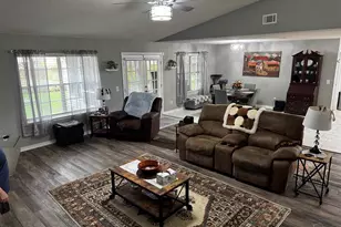 7353 Peterson Ln, Pensacola, FL 32506 - Photo 8