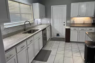 7353 Peterson Ln, Pensacola, FL 32506 - Photo 20