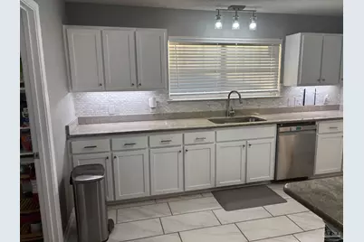 7353 Peterson Ln, Pensacola, FL 32506 - Photo 26