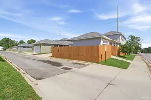 901 W Jackson St, Pensacola, FL 32501 - Photo 38