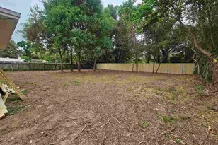 27 Feldor Dr, Pensacola, FL 32506 - Photo 4