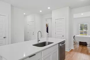 9808 Starling Dr, Pensacola, FL 32506 - Photo 12