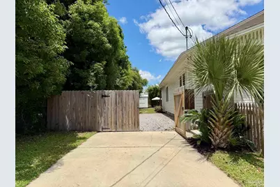 1012 E Strong St, Pensacola, FL 32501 - Photo 10