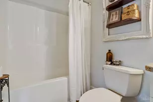1012 E Strong St, Pensacola, FL 32501 - Photo 66