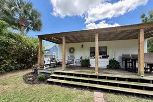 1012 E Strong St, Pensacola, FL 32501 - Photo 24