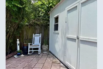 1012 E Strong St, Pensacola, FL 32501 - Photo 30
