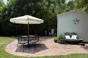 1012 E Strong St, Pensacola, FL 32501 - Photo 28