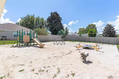 1066 Brownfield Rd, Pensacola, FL 32526 - Photo 18