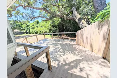 4917 Hickory Shores Blvd, Gulf Breeze, FL 32563 - Photo 36