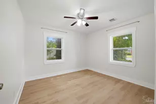 1826 Peyton Dr, Pensacola, FL 32503 - Photo 20