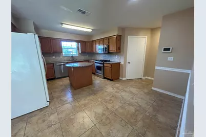 1454 Little Creek Dr, Pensacola, FL 32506 - Photo 6