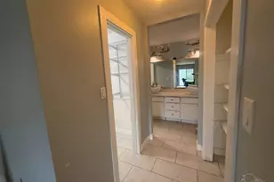 7474 Baywoods Ln, Pensacola, FL 32504 - Photo 16
