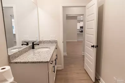000 Woodridge Dr, Milton, FL 32570 - Photo 24