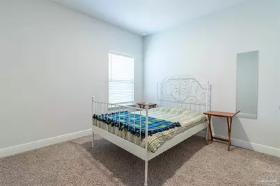 3172 Heritage Oaks Cir, Navarre, FL 32566 - Photo 16