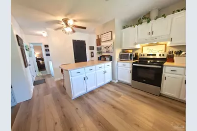 6533 College Dr, Milton, FL 32570 - Photo 14