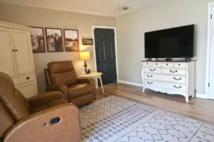 6533 College Dr, Milton, FL 32570 - Photo 8