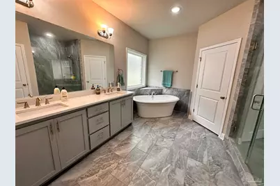 2346 Habersham Ln, Cantonment, FL 32533 - Photo 14