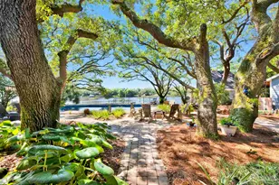 333 Edgewater Dr, Pensacola, FL 32507 - Photo 32