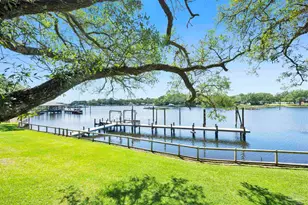 333 Edgewater Dr, Pensacola, FL 32507 - Photo 4