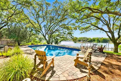 333 Edgewater Dr, Pensacola, FL 32507 - Photo 2