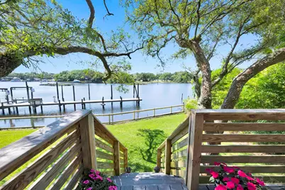 333 Edgewater Dr, Pensacola, FL 32507 - Photo 42