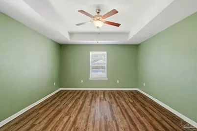 605 E Fisher St, Pensacola, FL 32503 - Photo 14