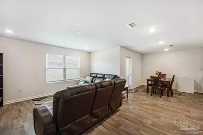10560 Queens Gate Cir, Pensacola, FL 32506 - Photo 10