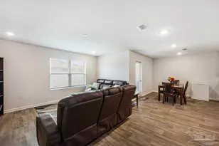 10560 Queens Gate Cir, Pensacola, FL 32506 - Photo 10