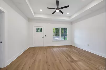 4145 Woodfin Cir, Pace, FL 32571 - Photo 8