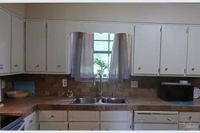 6150 Forest Pines Dr, Pensacola, FL 32526 - Photo 12
