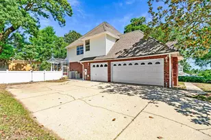 4530 Baywalk Cir, Pensacola, FL 32514 - Photo 2